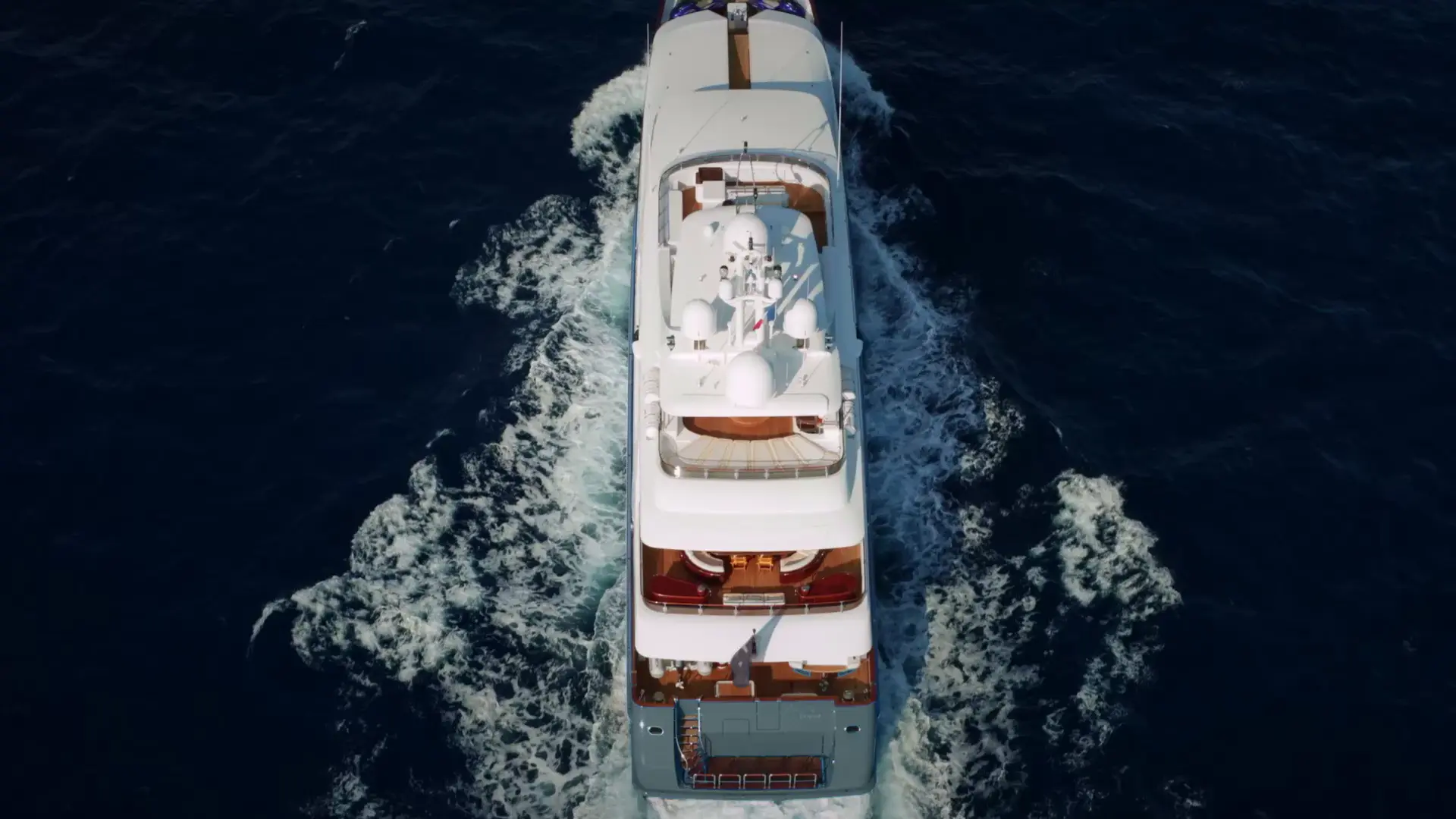 Aqua Expeditions